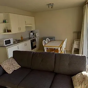 Apartment Vlakbij Zee En Duinen, Bredene